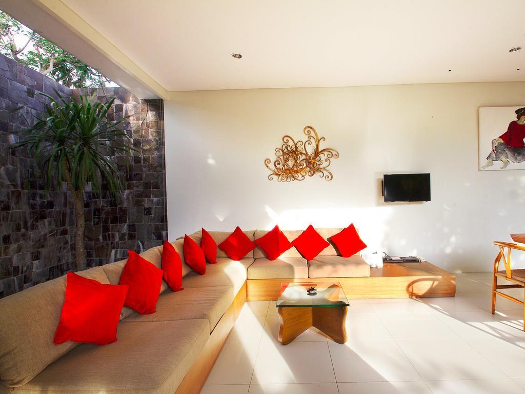Ruandra * Seminyak (Bali)