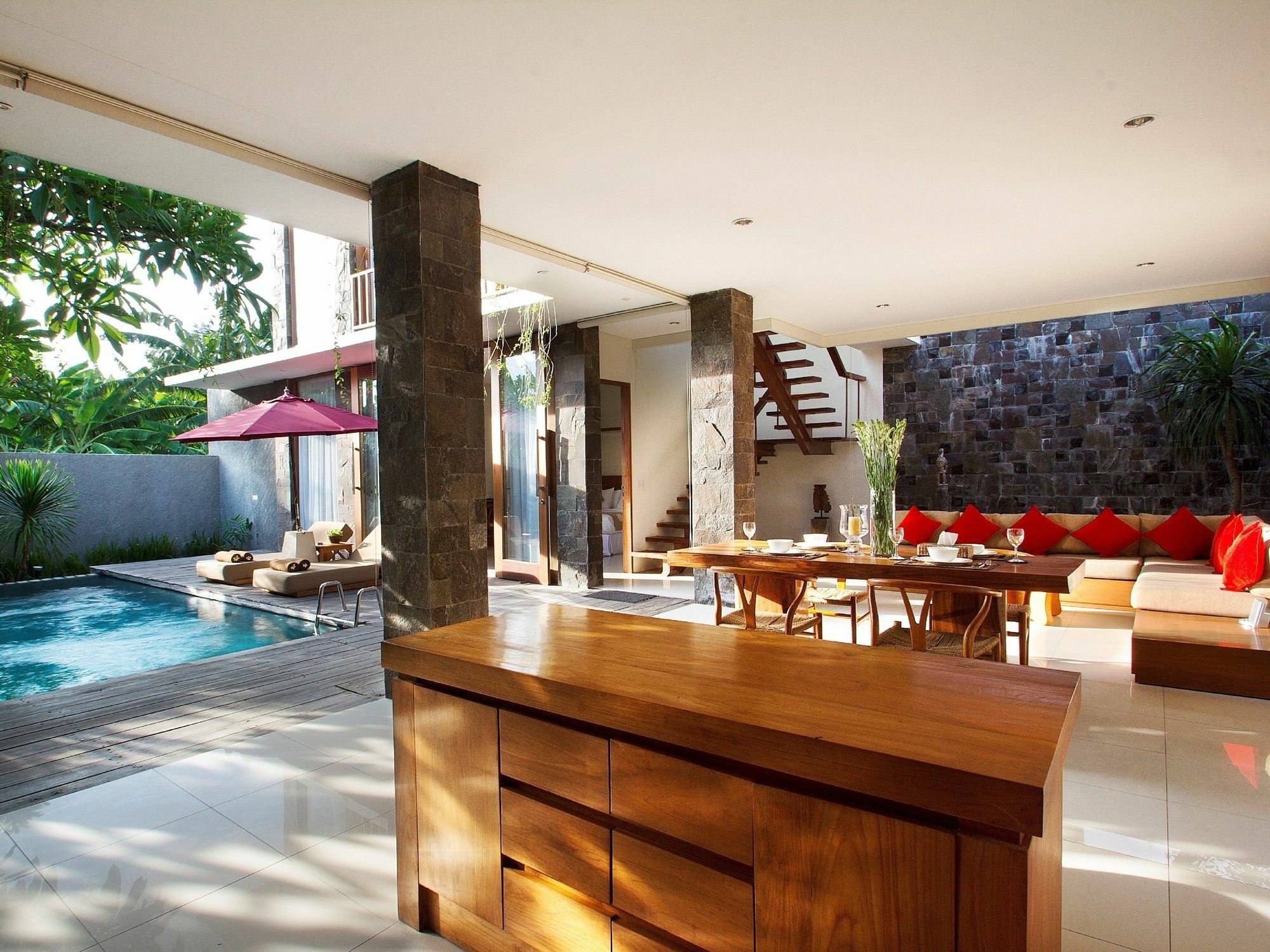 Ruandra Seminyak (Bali)